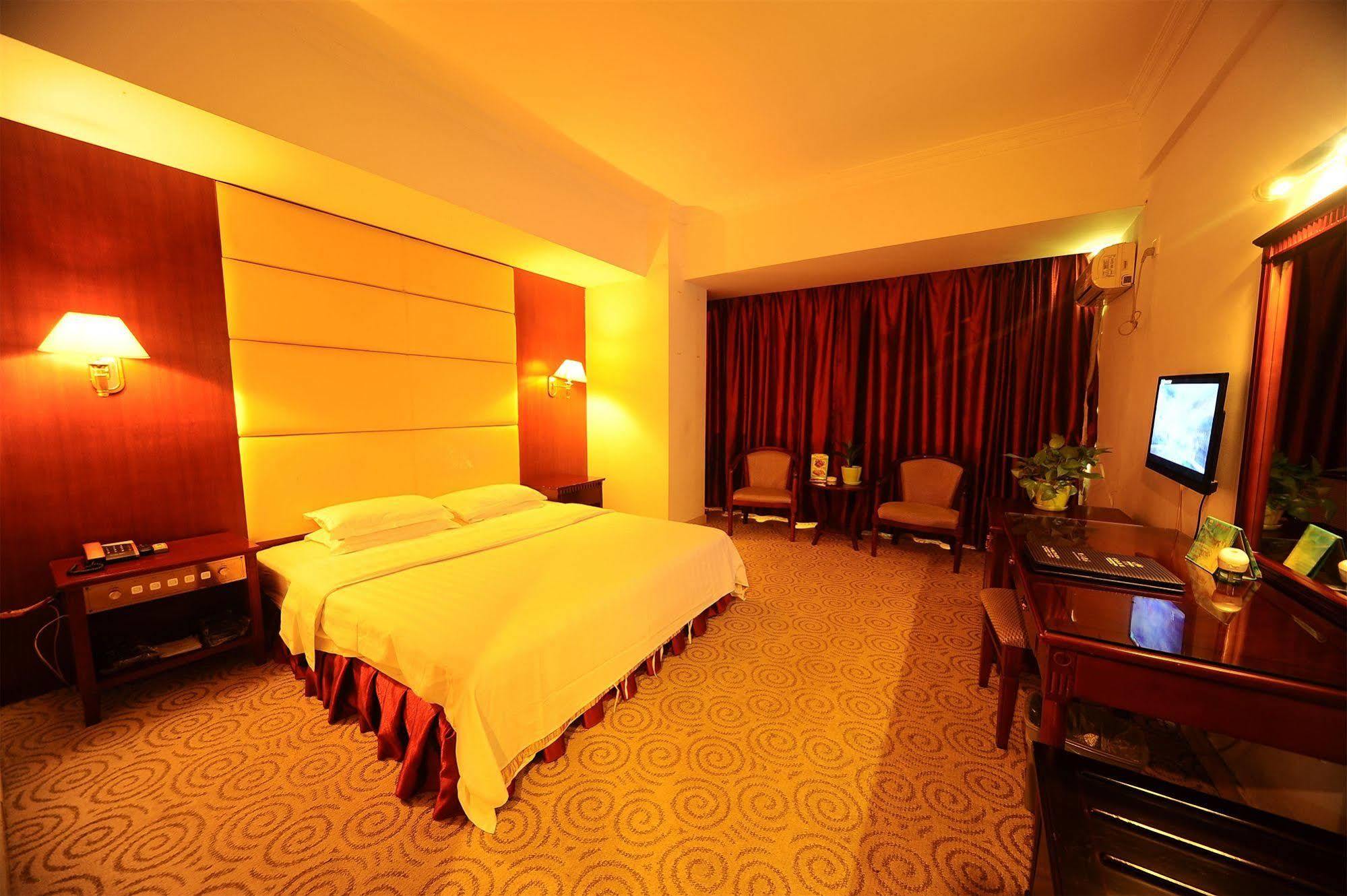 Guangzhou Junshan Hotel - Shuttle Bus For Canton Fair Ngoại thất bức ảnh