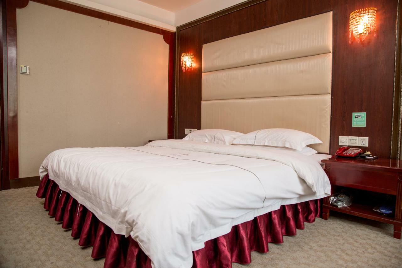 Guangzhou Junshan Hotel - Shuttle Bus For Canton Fair Ngoại thất bức ảnh